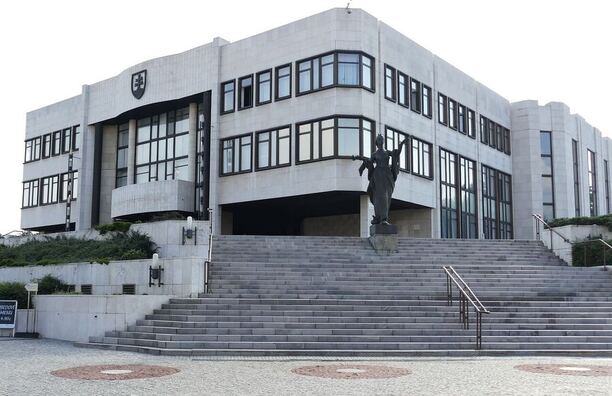 Voľby do parlamentu sa uskutočnia koncom septembra.
