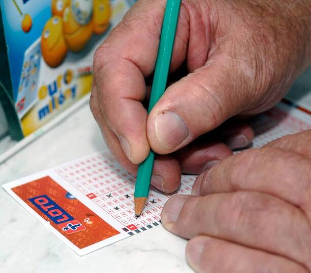 LOTO cez SMS