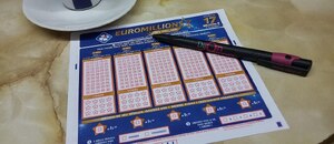 Do ktorej sa dajú podať EUROMILIÓNY? Do ktorej sa dajú podať EUROMILIÓNY?